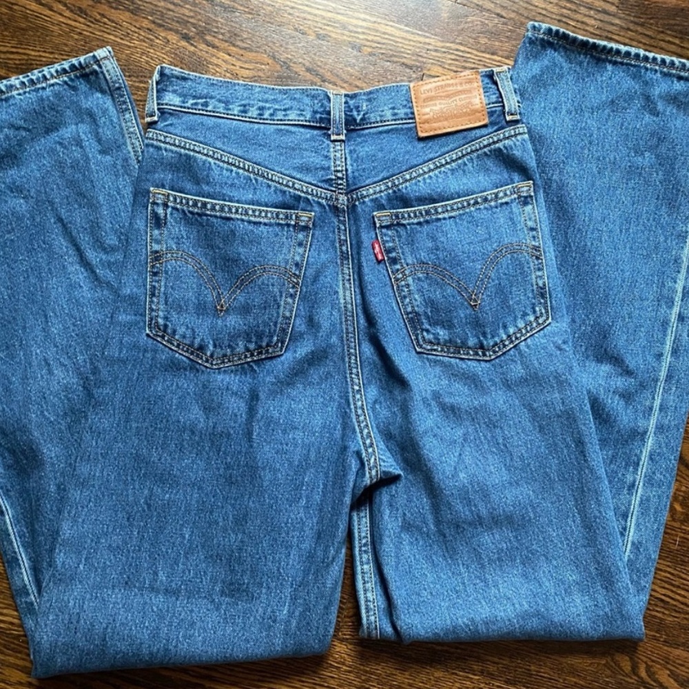 Levi’s High Loose Jeans